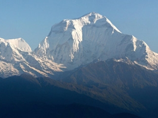 Premier rayons du soleil sur l’Himalaya – Népal