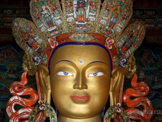 Bouddha, temple de Tiksé – Inde