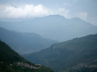 Village dans les Annapurnas, Himalaya – Népal