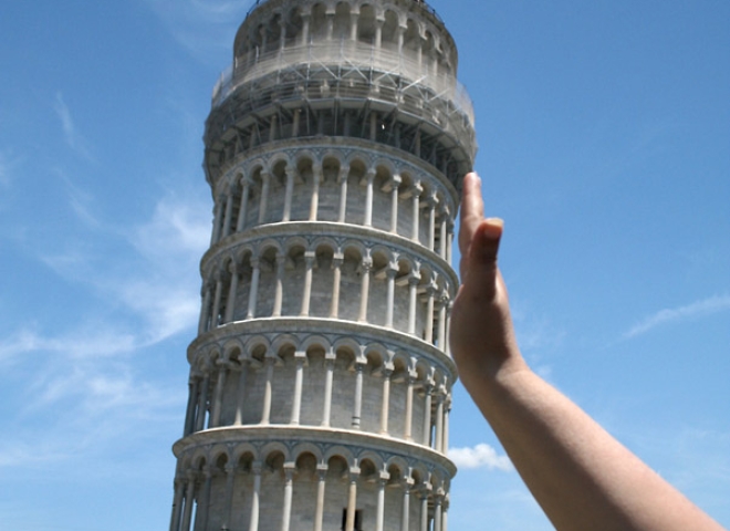 Redresser la tour de Pise – Italie