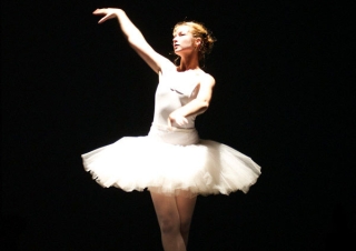 Danseuse ballerine, Nantes – France